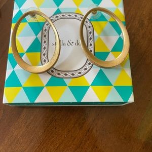 Stella and Dot Georgia Hoops